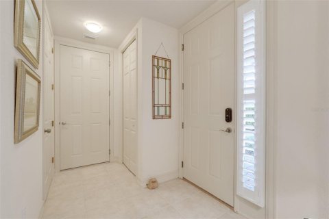 Condominio en venta en Howey-in-the-Hills, Florida, 2 dormitorios, 188.68 m2 № 2149206 - foto 7