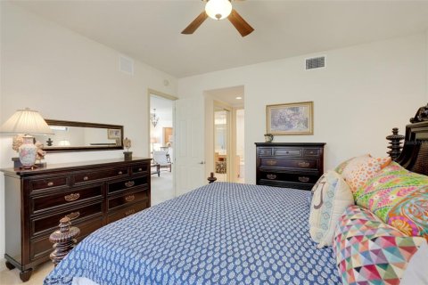 Condominio en venta en Howey-in-the-Hills, Florida, 2 dormitorios, 188.68 m2 № 2149206 - foto 22