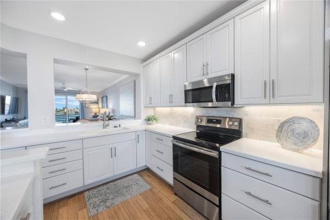 Copropriété à vendre à South Pasadena, Floride: 2 chambres, 106.37 m2 № 1529938 - photo 28