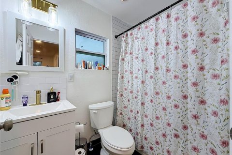 Immobilier commercial à vendre à Saint Petersburg, Floride: 2 chambres, 96.62 m2 № 2294905 - photo 28