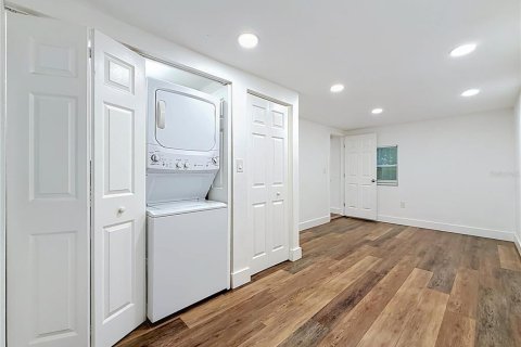 Immobilier commercial à vendre à Saint Petersburg, Floride: 2 chambres, 96.62 m2 № 2294905 - photo 21