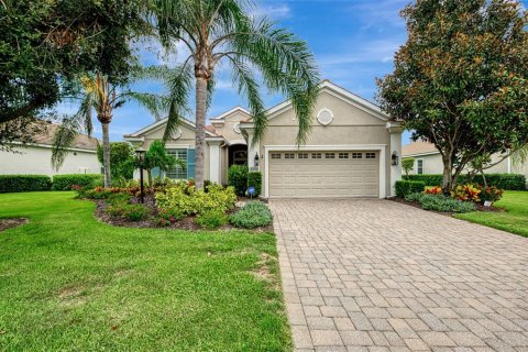 House in Lakewood Ranch, Florida 3 bedrooms, 231.05 sq.m. № 1916788 - photo 8