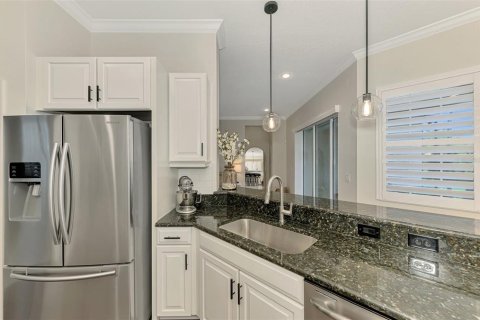 House in Lakewood Ranch, Florida 3 bedrooms, 231.05 sq.m. № 1916788 - photo 30