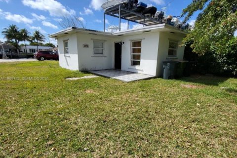 Apartamento en North Miami, Florida 1 dormitorio, 55.74 m2 № 2030620
