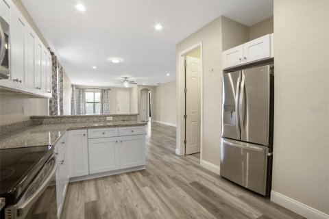 Casa en venta en Lakeland, Florida, 3 dormitorios, 149.76 m2 № 1823145 - foto 9
