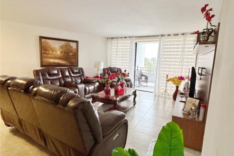 Купить кондоминиум в Майами, Флорида 2 спальни, 115.94м2, № 2024349 - фото 8