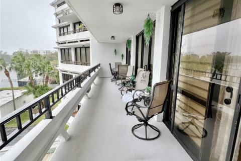 Купить кондоминиум в Майами, Флорида 2 спальни, 115.94м2, № 2024349 - фото 25