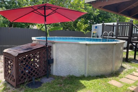 House in Miami Gardens, Florida 3 bedrooms, 136.01 sq.m. № 1849012 - photo 27