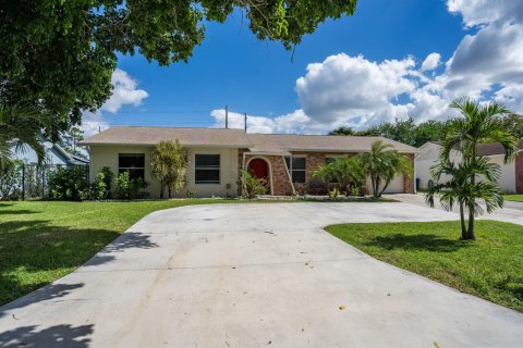 Casa en Royal Palm Beach, Florida 3 dormitorios, 149.67 m2 № 2428507