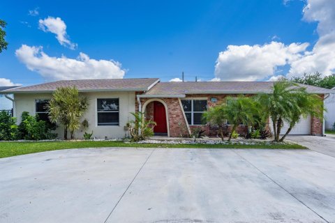 Casa en venta en Royal Palm Beach, Florida, 3 dormitorios, 149.67 m2 № 2428507 - foto 4