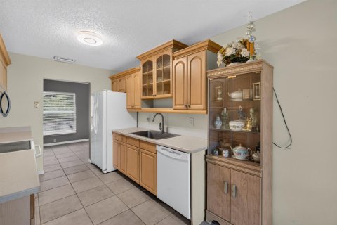 Casa en venta en Royal Palm Beach, Florida, 3 dormitorios, 149.67 m2 № 2428507 - foto 11