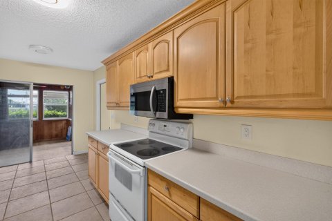 Casa en venta en Royal Palm Beach, Florida, 3 dormitorios, 149.67 m2 № 2428507 - foto 12