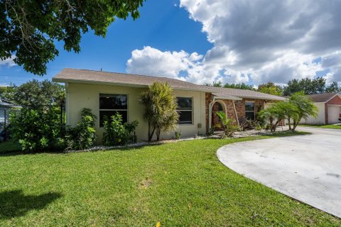 Casa en venta en Royal Palm Beach, Florida, 3 dormitorios, 149.67 m2 № 2428507 - foto 5