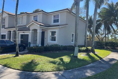 Townhouse in Homestead, Florida 3 bedrooms, 147.71 sq.m. № 2022096 - photo 3