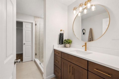 Copropriété à vendre à Tampa, Floride: 2 chambres, 99.68 m2 № 2223425 - photo 14