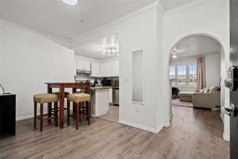 Copropriété à vendre à Tampa, Floride: 2 chambres, 99.68 m2 № 2223425 - photo 6