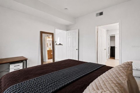 Copropriété à vendre à Tampa, Floride: 2 chambres, 99.68 m2 № 2223425 - photo 13
