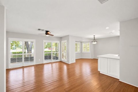 House in Palm Harbor, Florida 2 bedrooms, 113.34 sq.m. № 2399490 - photo 13