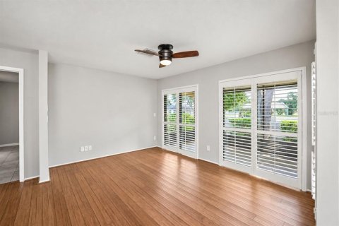 House in Palm Harbor, Florida 2 bedrooms, 113.34 sq.m. № 2399490 - photo 12
