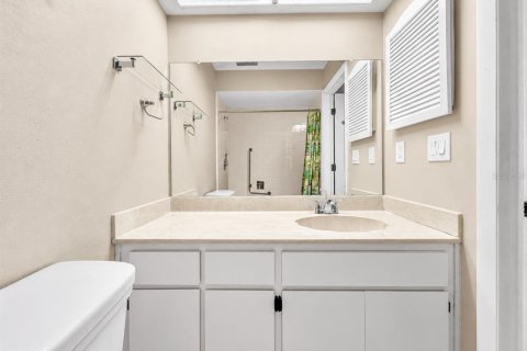 House in Palm Harbor, Florida 2 bedrooms, 113.34 sq.m. № 2399490 - photo 28