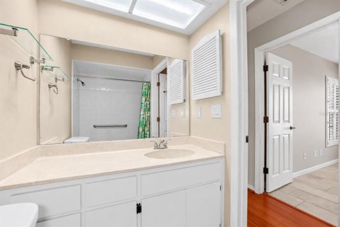 House in Palm Harbor, Florida 2 bedrooms, 113.34 sq.m. № 2399490 - photo 25