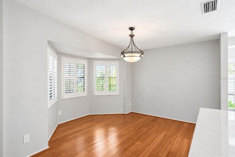 House in Palm Harbor, Florida 2 bedrooms, 113.34 sq.m. № 2399490 - photo 10