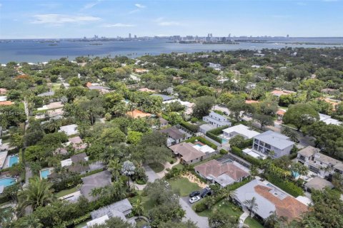 House in Miami Shores, Florida 3 bedrooms, 170.38 sq.m. № 1834033 - photo 21