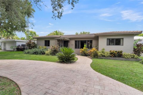 House in Miami Shores, Florida 3 bedrooms, 170.38 sq.m. № 1834033 - photo 7