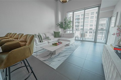 Купить кондоминиум в Майами, Флорида 1 спальня, 70.7м2, № 1897357 - фото 20