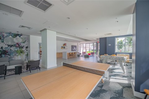 Купить кондоминиум в Майами, Флорида 1 спальня, 70.7м2, № 1897357 - фото 9