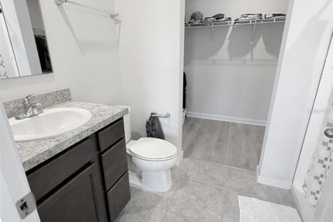 Villa ou maison à louer à Winter Haven, Floride: 3 chambres, 121.89 m2 № 2410139 - photo 5