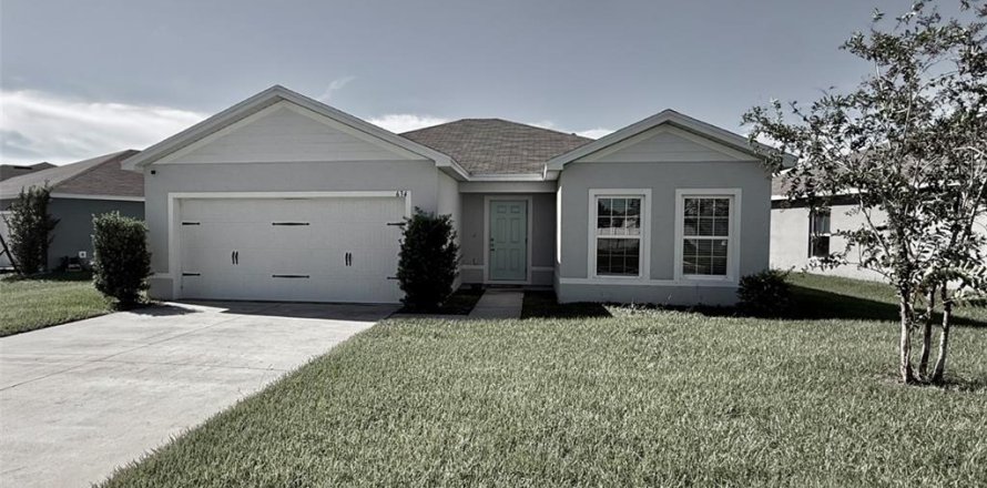 Villa ou maison à Winter Haven, Floride 3 chambres, 121.89 m2 № 2410139