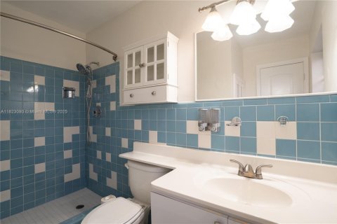 Villa ou maison à vendre à Miami, Floride: 3 chambres, 128.58 m2 № 1790989 - photo 25