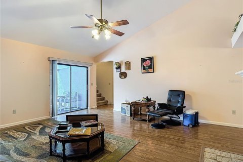 Villa ou maison à vendre à Brandon, Floride: 3 chambres, 191.1 m2 № 1785483 - photo 13