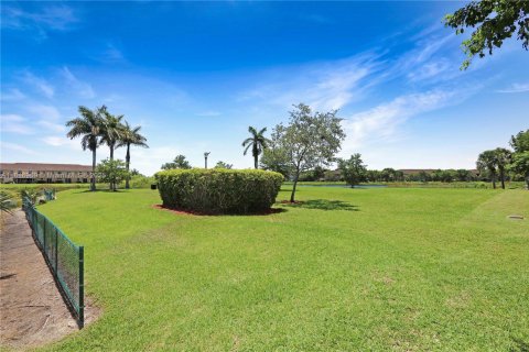 Купить виллу или дом в Хомстед, Флорида 3 спальни, 124.12м2, № 1957971 - фото 13