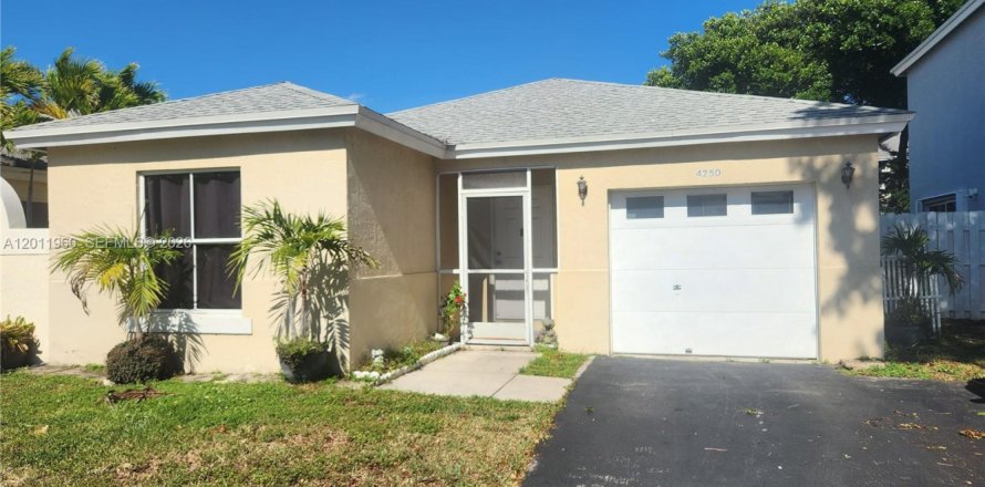 Casa en Davie, Florida 2 dormitorios, 88.72 m2 № 2075034