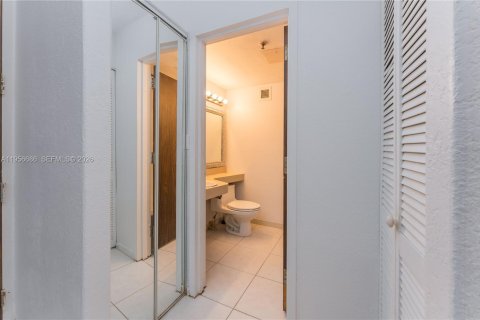 Appartement à louer à Miami, Floride: 35.77 m2 № 2153496 - photo 3