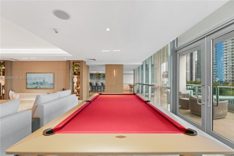 Condo in Miami, Florida, 1 bedroom  № 2261069 - photo 9
