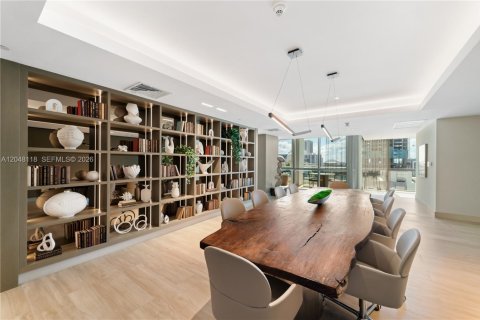 Condo in Miami, Florida, 1 bedroom  № 2261069 - photo 7