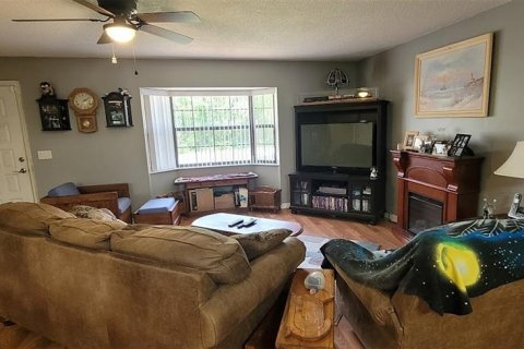 House in Inverness, Florida 3 bedrooms, 155.15 sq.m. № 1808663 - photo 7
