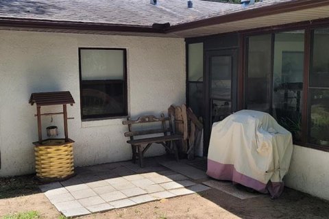 House in Inverness, Florida 3 bedrooms, 155.15 sq.m. № 1808663 - photo 27