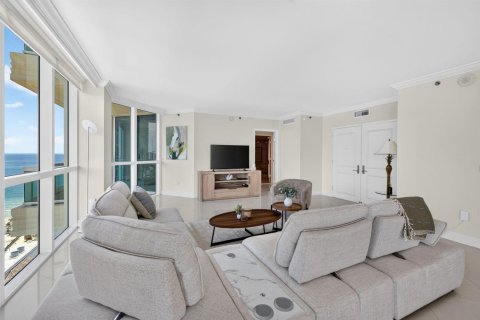 Copropriété à louer à Fort Lauderdale, Floride: 2 chambres, 176.98 m2 № 2241261 - photo 3