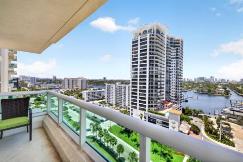 Copropriété à louer à Fort Lauderdale, Floride: 2 chambres, 176.98 m2 № 2241261 - photo 10