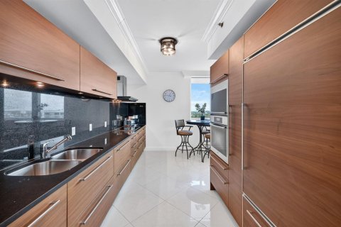 Copropriété à louer à Fort Lauderdale, Floride: 2 chambres, 176.98 m2 № 2241261 - photo 6
