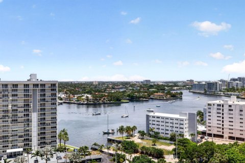Copropriété à louer à Fort Lauderdale, Floride: 2 chambres, 176.98 m2 № 2241261 - photo 14
