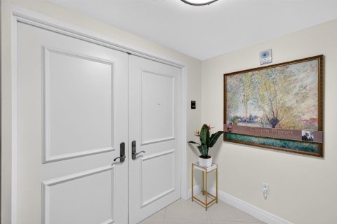 Copropriété à louer à Fort Lauderdale, Floride: 2 chambres, 176.98 m2 № 2241261 - photo 28