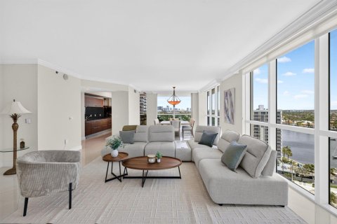 Copropriété à louer à Fort Lauderdale, Floride: 2 chambres, 176.98 m2 № 2241261 - photo 2