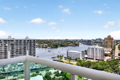 Copropriété à louer à Fort Lauderdale, Floride: 2 chambres, 176.98 m2 № 2241261 - photo 12