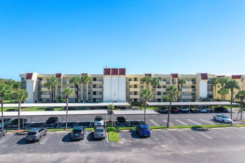 Купить кондоминиум в Бока-Ратон, Флорида 2 спальни, 120.77м2, № 1956951 - фото 20