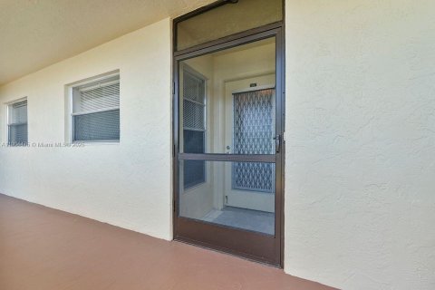 Купить кондоминиум в Бока-Ратон, Флорида 2 спальни, 120.77м2, № 1956951 - фото 13